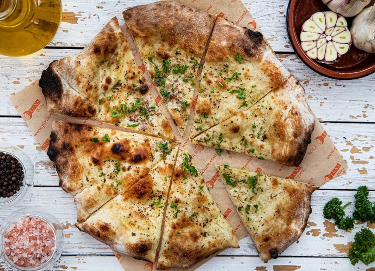 Sole Luna Pizza Mobile Catering Pizza Vans